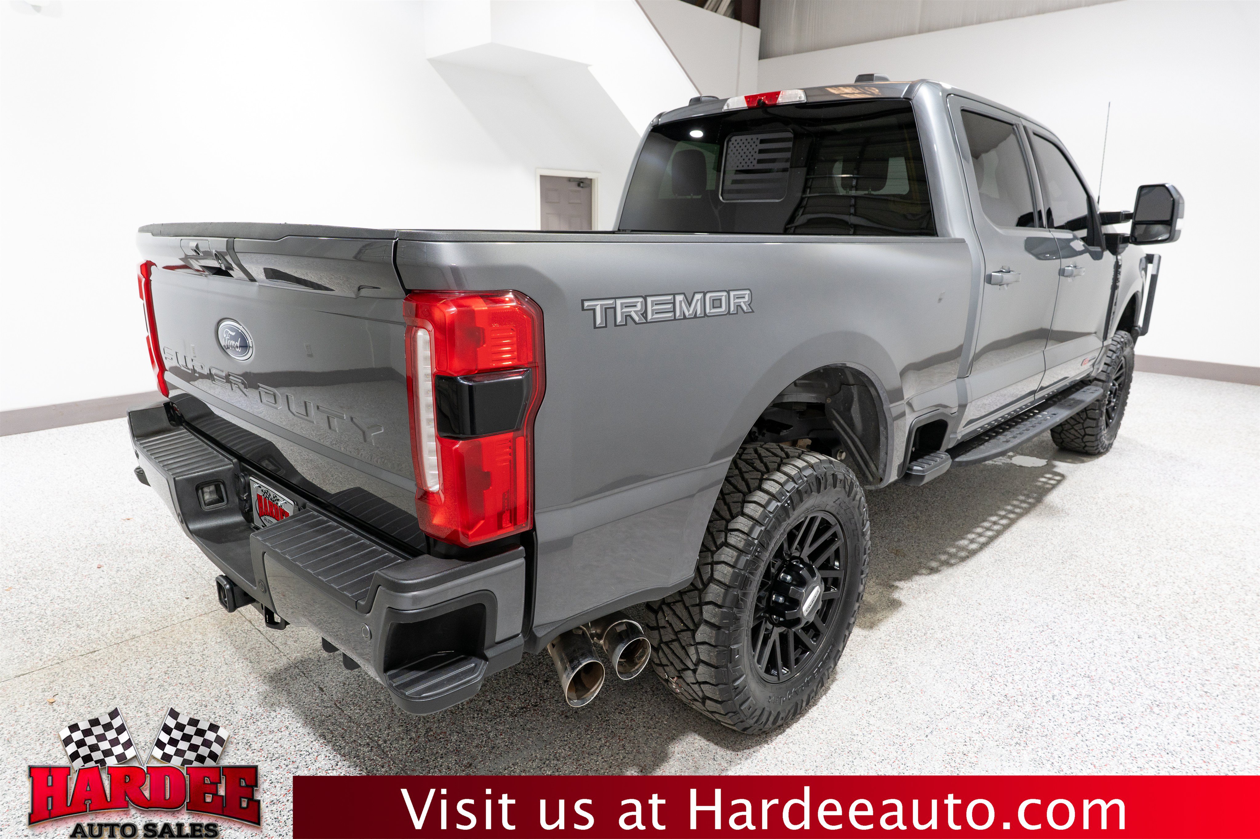 Used 2024 Ford F350 Lariat w/ Lariat Ultimate Package AWD/4WD image 5
