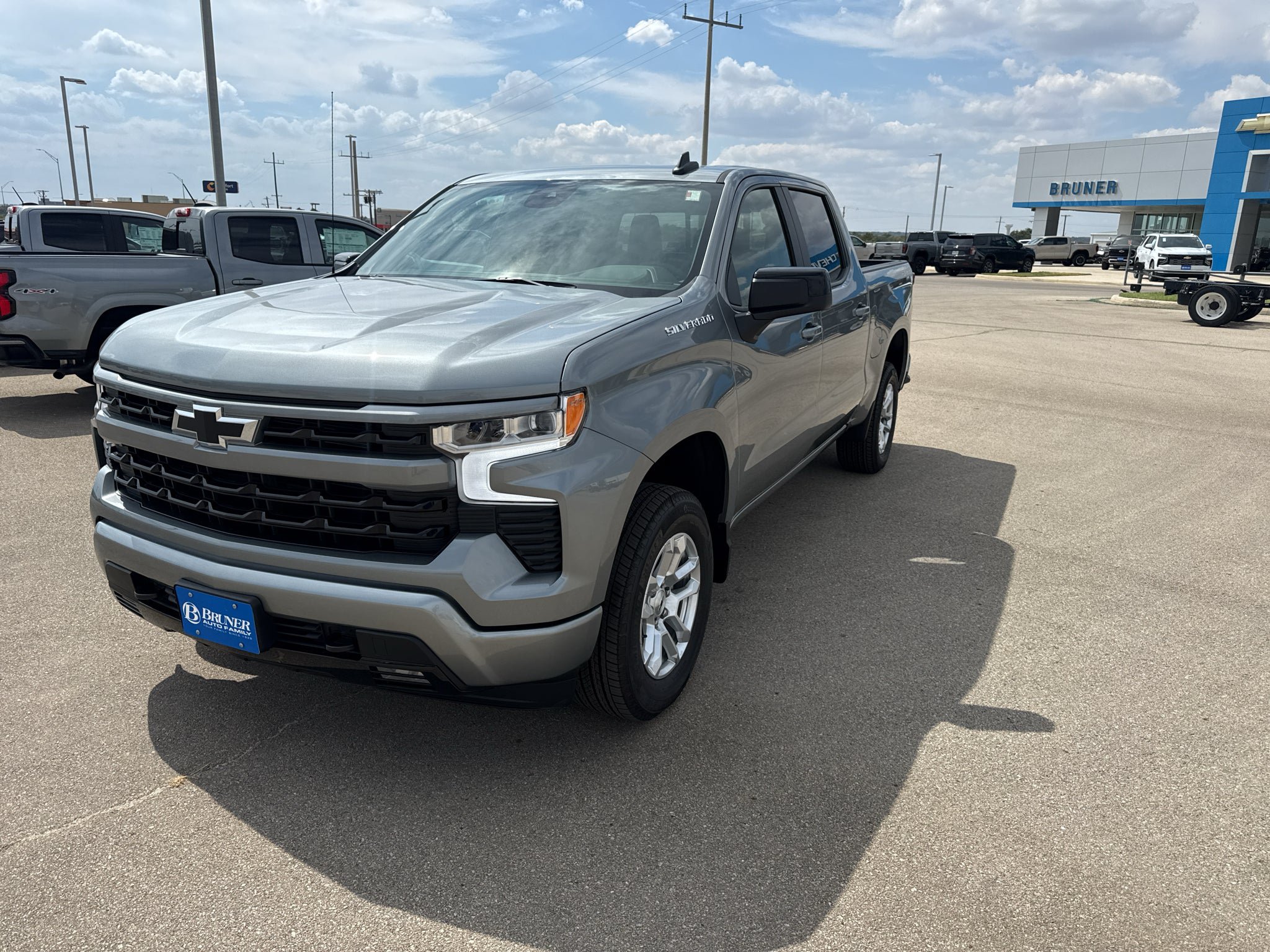 New 2026 Chevrolet Silverado 1500 RST w/ Convenience Package II AWD/4WD image 3