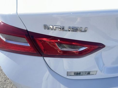 Used 2024 Chevrolet Malibu LT image 36