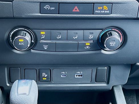 Used 2023 Nissan Frontier S w/ Technology Package image 15