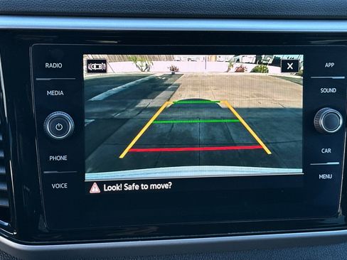 Certified 2022 Volkswagen Atlas Cross Sport SE image 20