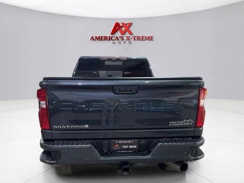 Used 2020 Chevrolet Silverado 2500 High Country w/ Technology Package AWD/4WD image 5