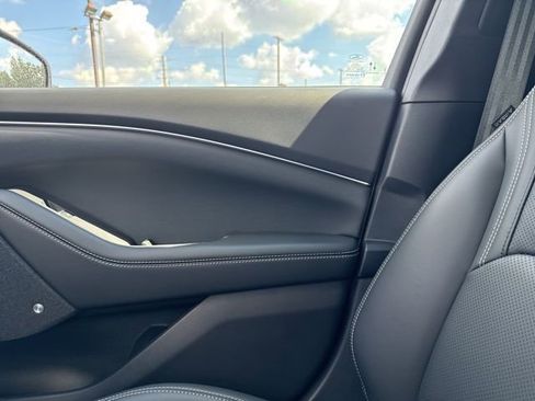 New 2025 Ford Mustang Mach-E Premium image 39
