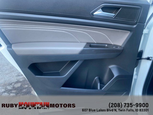 Used 2022 Volkswagen Atlas SE w/ Panoramic Sunroof Package AWD/4WD image 24