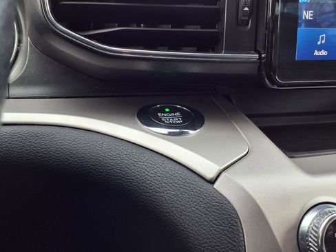 Used 2021 Ford Explorer XLT w/ Equipment Group 202A image 16