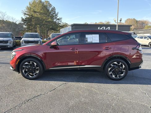 Used 2025 Kia Sportage SX image 4