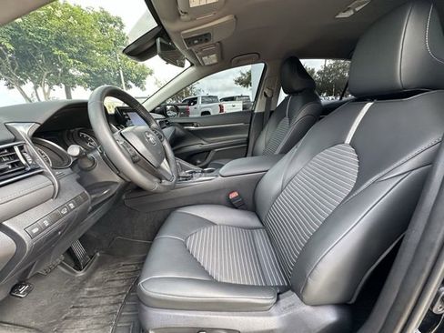 Used 2024 Toyota Camry SE FWD image 24