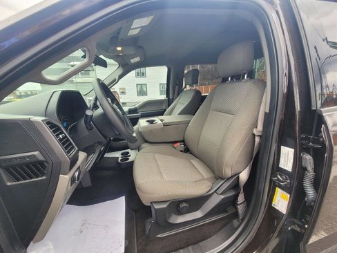 Used 2018 Ford F150 XLT image 14