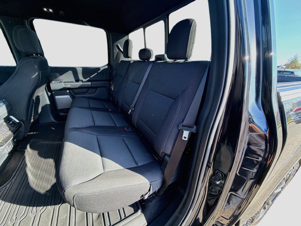 Used 2021 Ford F150 XLT w/ Equipment Group 302A High AWD/4WD image 27