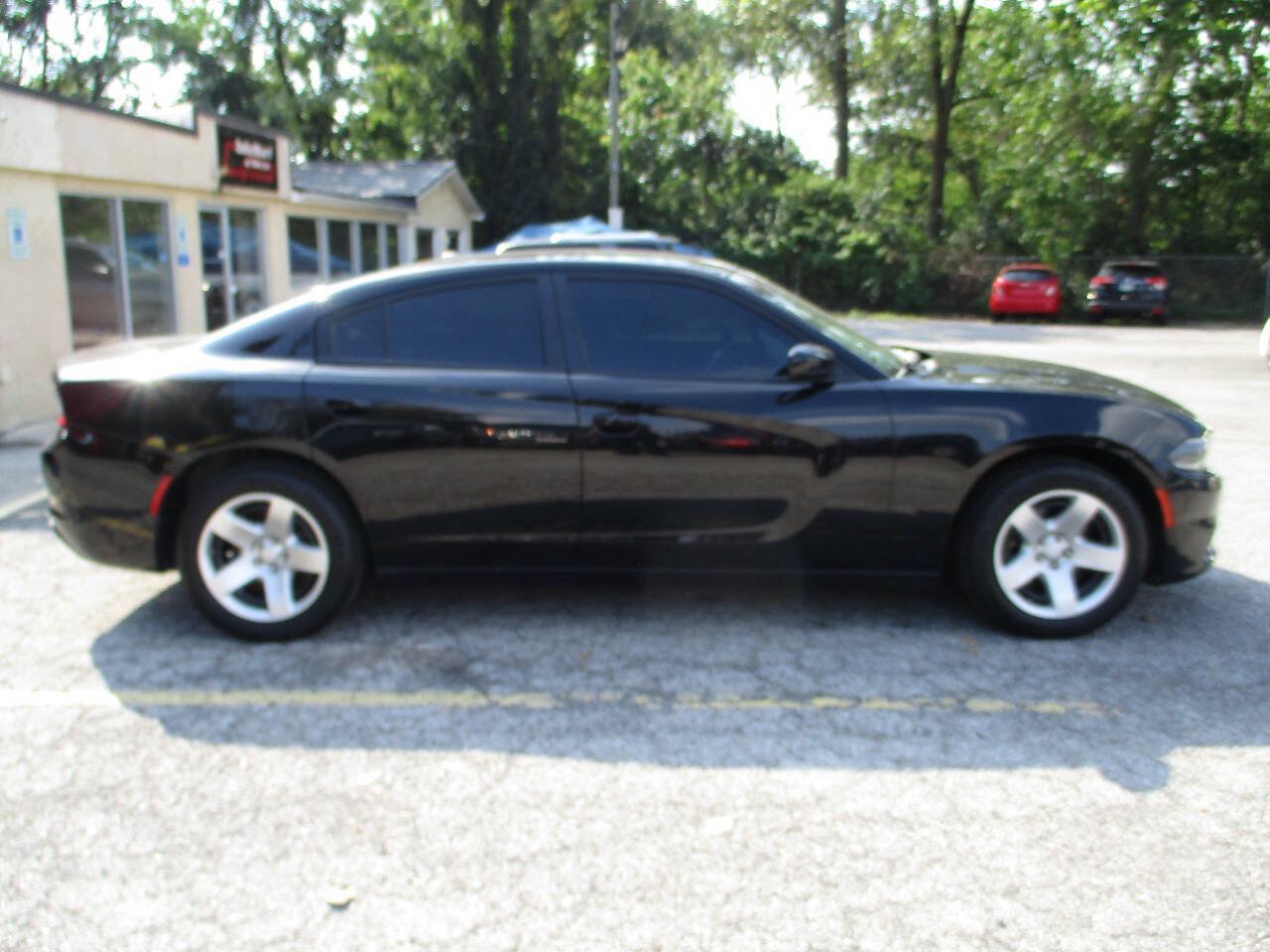 Used 2019 Dodge Charger Police w/ Street Appearance Group RWD image 10