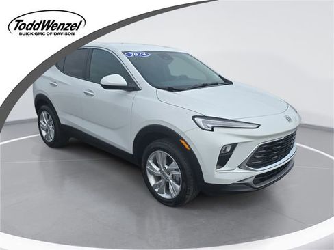 Certified 2024 Buick Encore GX Preferred w/ Comfort Package image 1