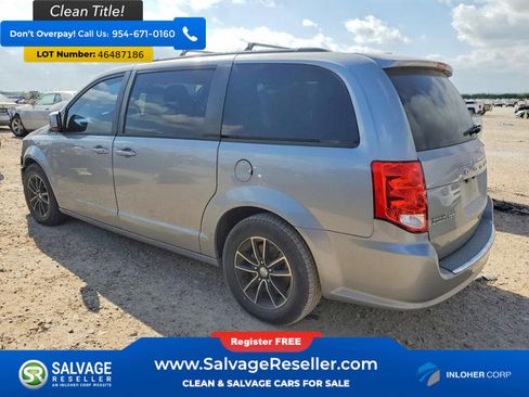 Used 2018 Dodge Grand Caravan GT image 3