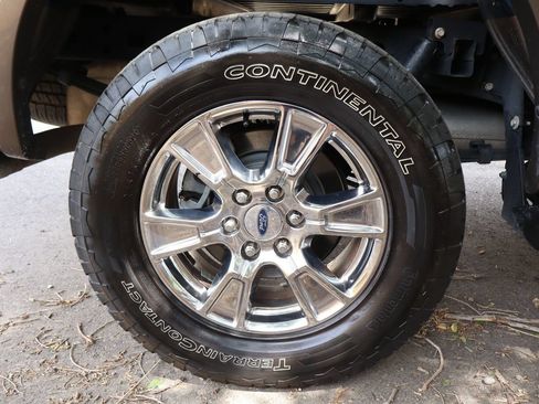 Used 2015 Ford F150 Lariat AWD/4WD image 42
