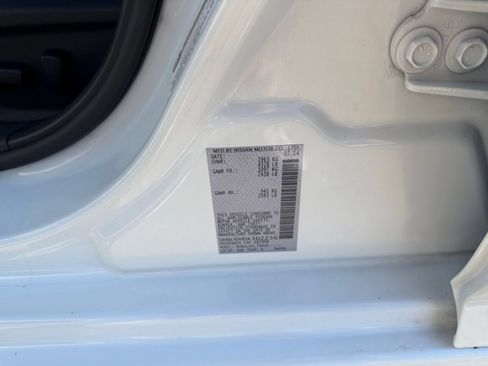 Used 2025 Nissan Altima 2.5 SV FWD image 29