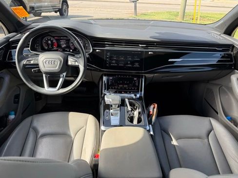 Used 2021 Audi Q7 3.0T Prestige w/ Prestige Package AWD/4WD image 20