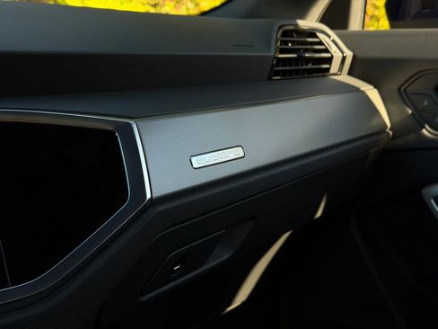 Used 2025 Audi Q3 2.0T Premium image 25