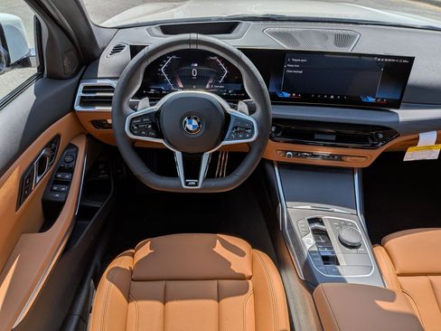 New 2026 BMW 330i Sedan w/ M Sport Package RWD image 32