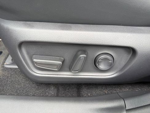 Used 2026 Toyota RAV4 AWD Plug-in Hybrid image 12