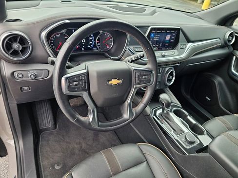 Used 2022 Chevrolet Blazer Premier w/ Enhanced Convenience Package FWD image 15