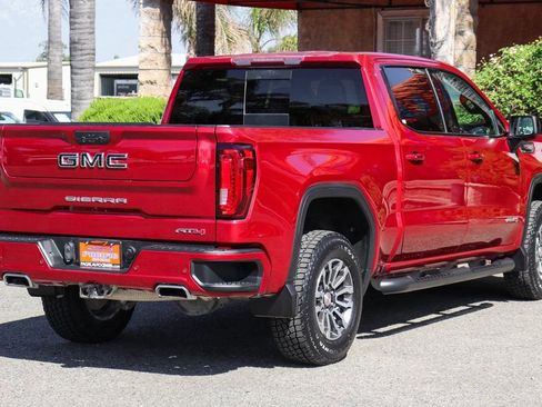 Used 2020 GMC Sierra 1500 AT4 w/ AT4 Premium Package AWD/4WD image 11