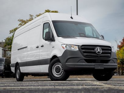 New 2025 Mercedes-Benz eSprinter 170 Cargo