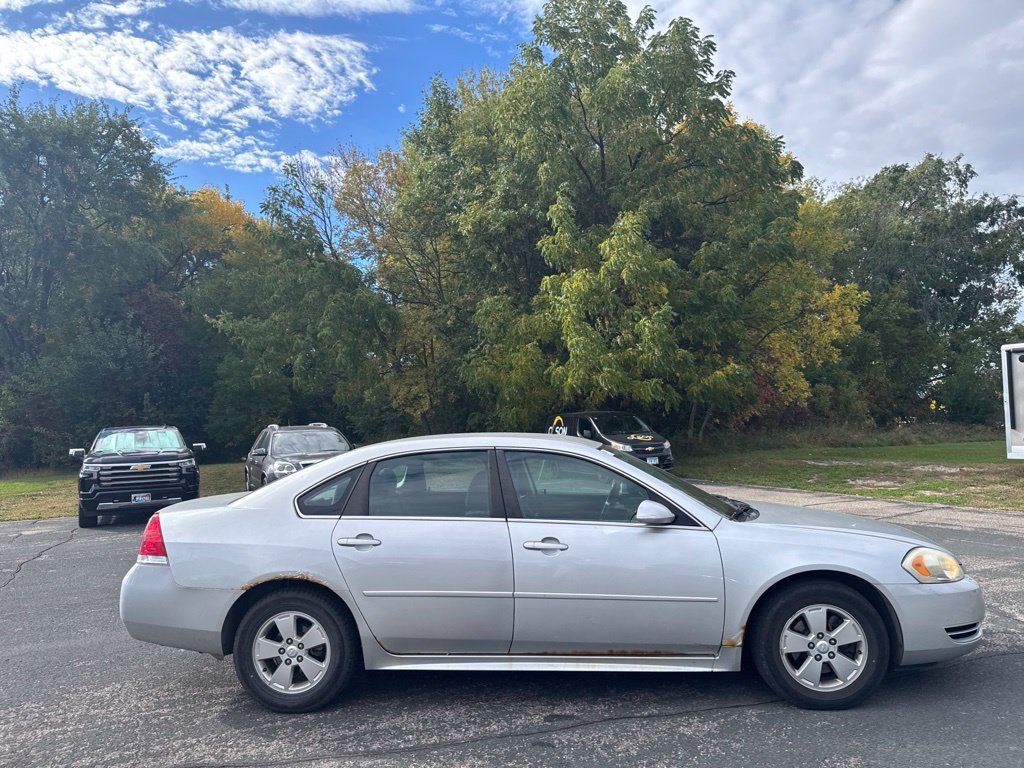 Used 2011 Chevrolet Impala LS FWD image 6