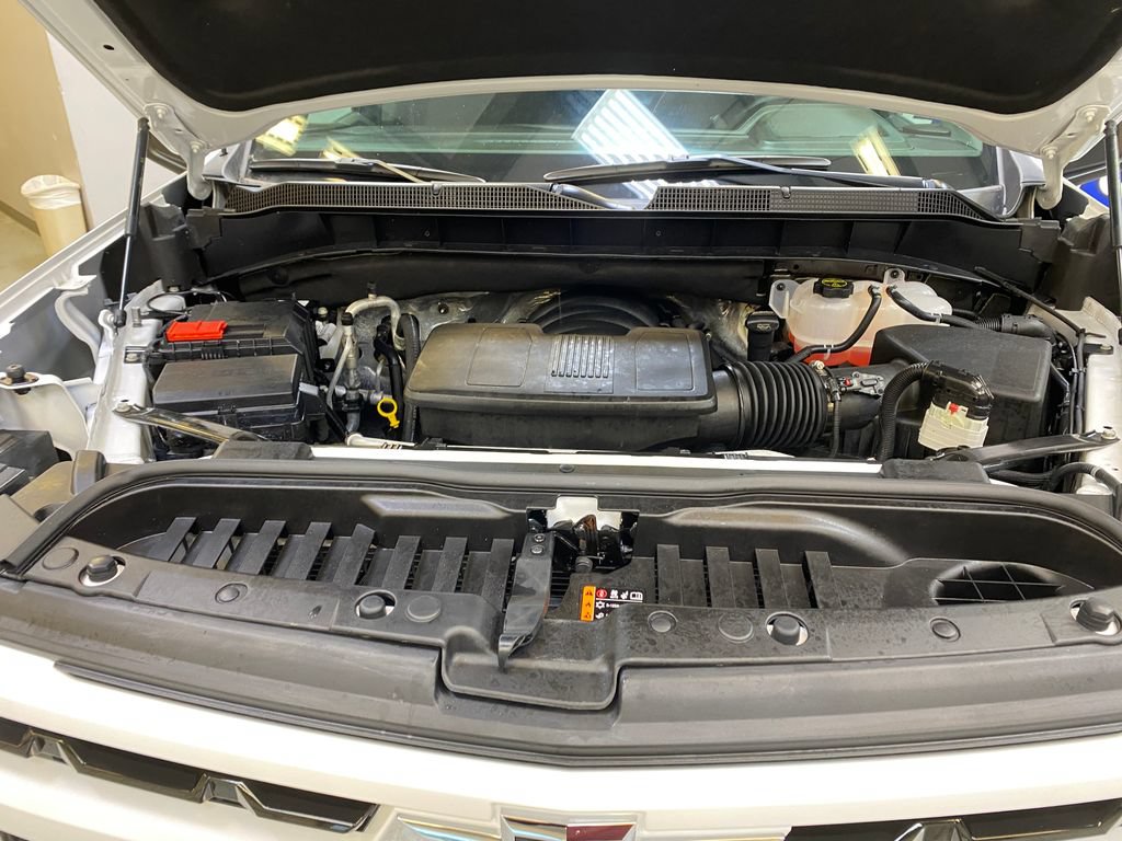 Used 2026 Chevrolet Silverado 1500 RST AWD/4WD image 9