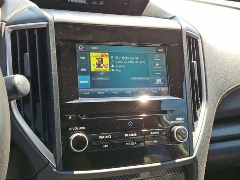 Used 2023 Subaru Crosstrek 2.0i Premium image 16