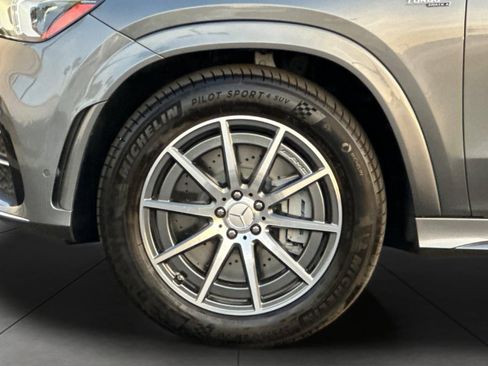 Certified 2022 Mercedes-Benz GLE 53 AMG 4MATIC image 5