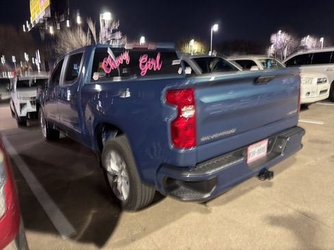 Used 2024 Chevrolet Silverado 1500 Custom image 5