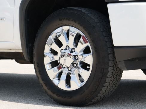 Used 2020 GMC Sierra 2500 Denali w/ Denali Ultimate Package AWD/4WD image 28
