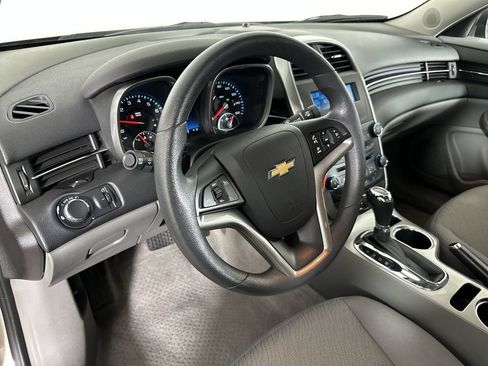 Used 2015 Chevrolet Malibu LS w/ Protection Package FWD image 12