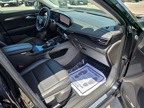 Used 2024 Buick Envision Preferred AWD/4WD image 31