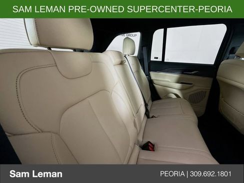 Used 2024 Jeep Grand Cherokee Limited image 27