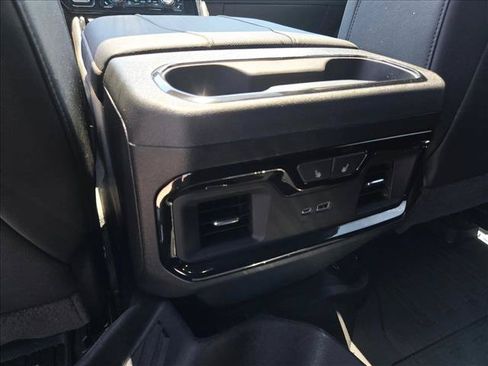 Used 2026 GMC Sierra 1500 AT4 w/ AT4 Premium Package AWD/4WD image 19
