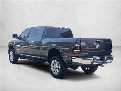 Used 2022 RAM 2500 Laramie AWD/4WD image 7
