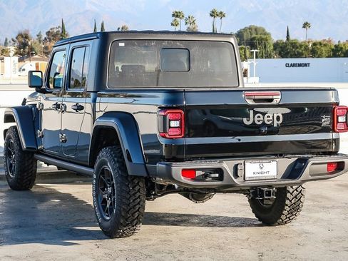 New 2026 Jeep Gladiator Willys image 7