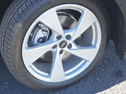 New 2025 Audi Q5 Premium Plus image 14
