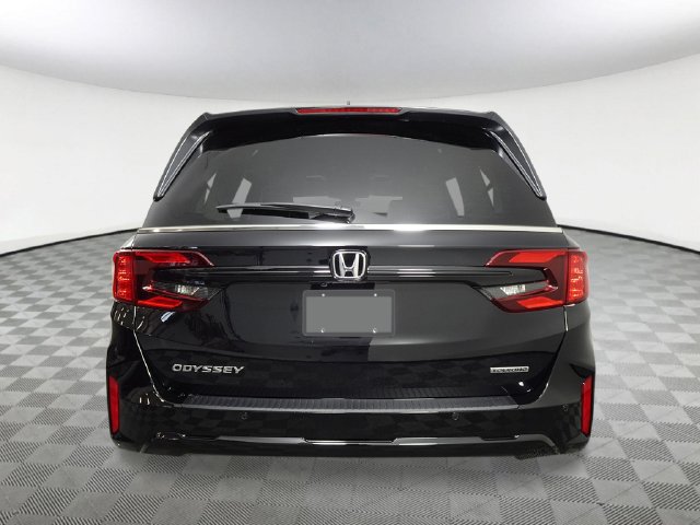 New 2027 Honda Odyssey Touring image 5