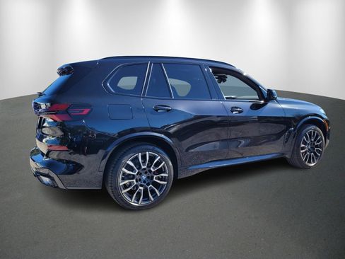 New 2026 BMW X5 xDrive40i w/ M Sport Package image 7