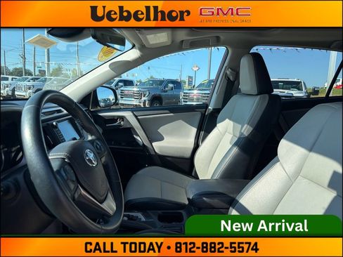 Used 2017 Toyota RAV4 Limited FWD image 22