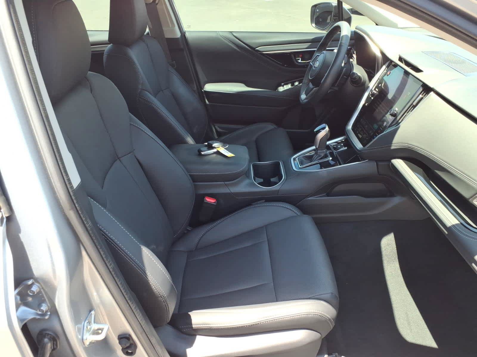 Used 2025 Subaru Legacy Limited w/ Popular Package #3 AWD/4WD image 18