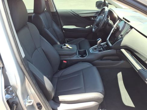 Used 2025 Subaru Legacy Limited w/ Popular Package #3 AWD/4WD image 18