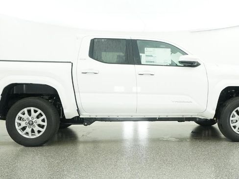 New 2026 Toyota Tacoma SR5 AWD/4WD image 27