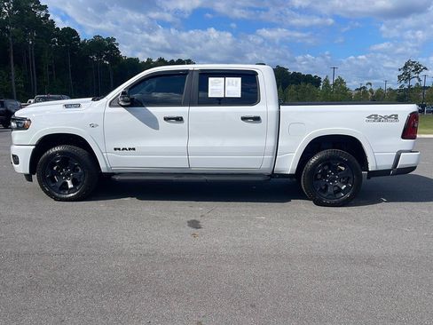 Used 2026 RAM 1500 Big Horn w/ Night Edition AWD/4WD image 4