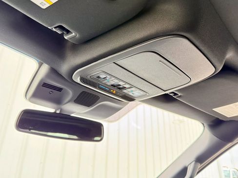 Used 2025 Ford Expedition Tremor image 42