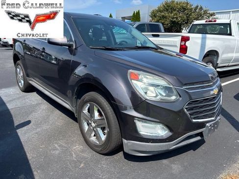 Used 2016 Chevrolet Equinox LT w/ Convenience Package AWD/4WD image 3