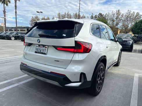 Used 2023 BMW X1 xDrive28i w/ Convenience Package AWD/4WD image 3