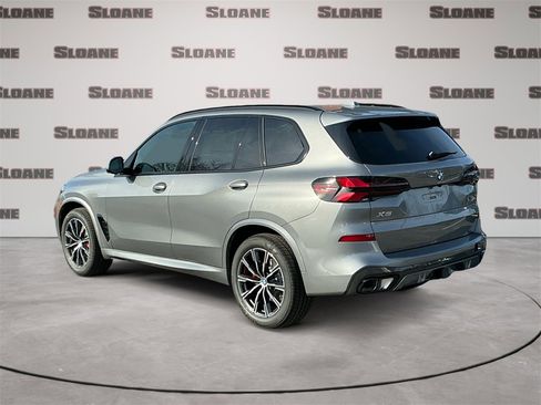 New 2026 BMW X5 xDrive40i w/ M Sport Package image 3