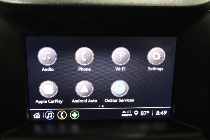 Used 2023 GMC Terrain SLE w/ Elevation Edition AWD/4WD image 3